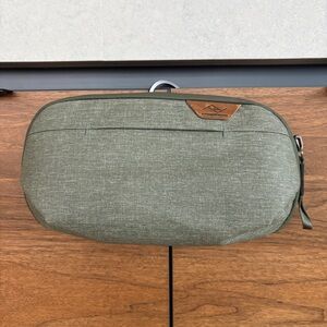 Peak Design small wash pouch in sage